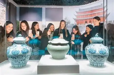 1764312761410235.jpg d0c8a786c9177f3ea9005a68f506edd79e3d56fd.jpg